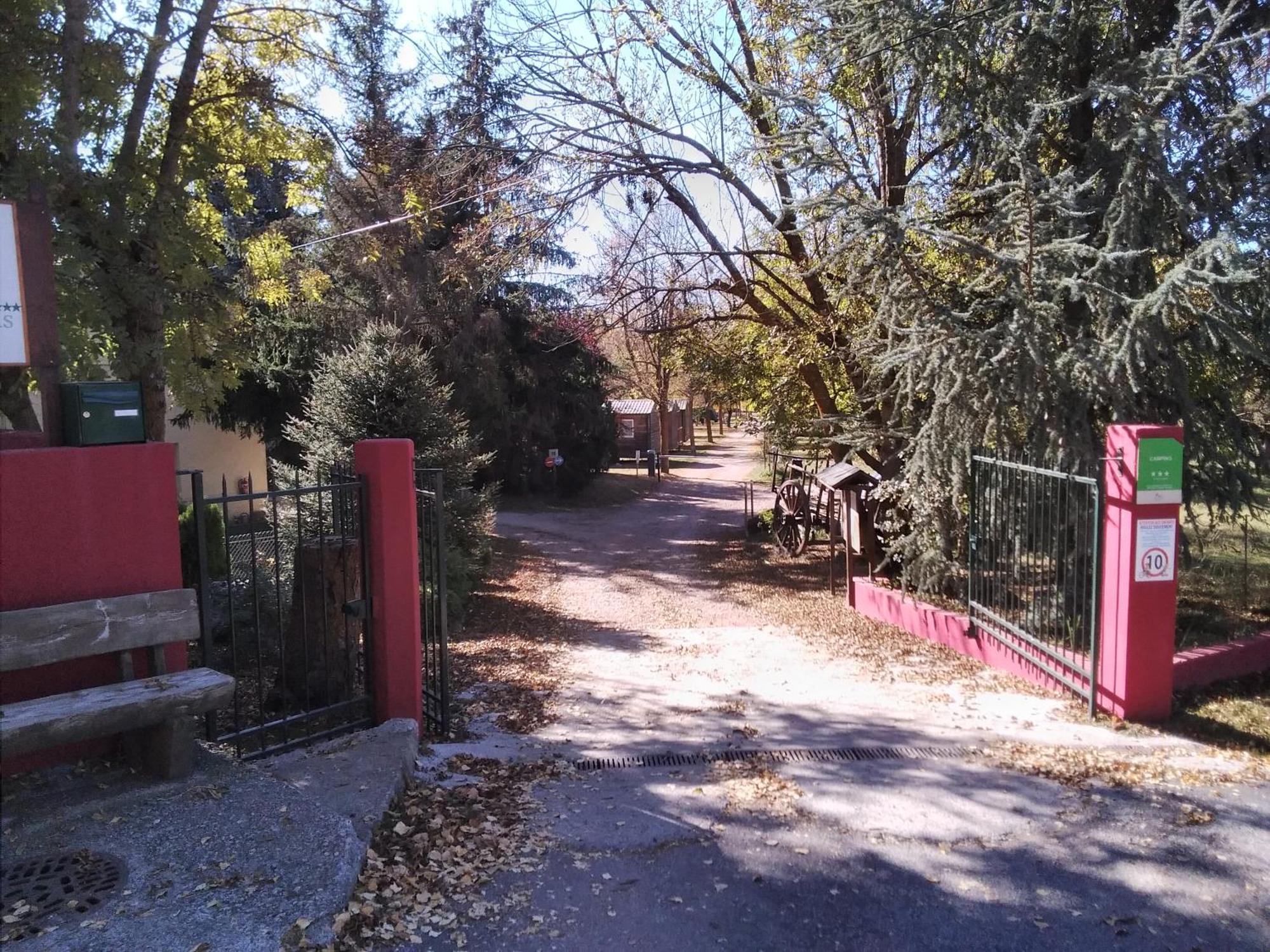 Camping Las Asperas*** Palau-de-Cerdagne 外观 照片